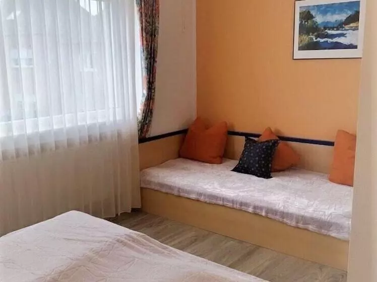 Standard Triple Room, Krasemann