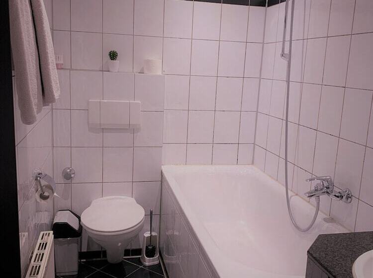 四人标准间, Krasemann