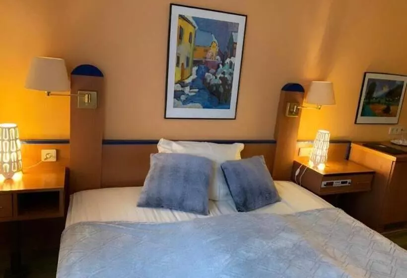 Standard Room, Krasemann