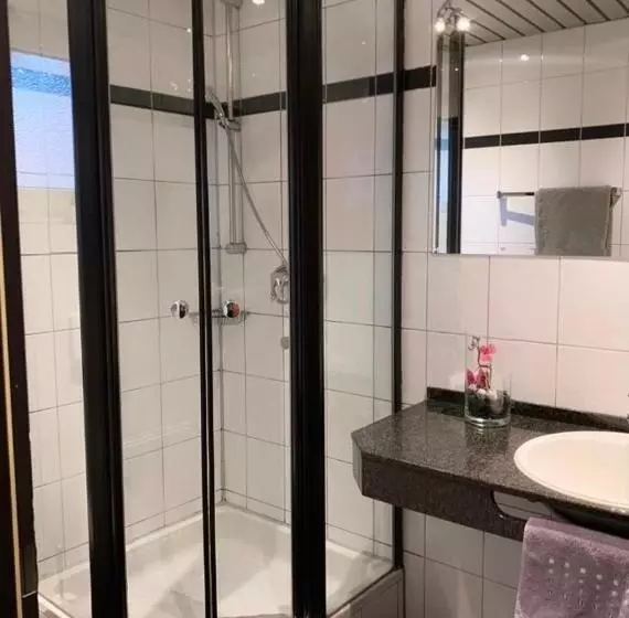 Standard Room, Krasemann