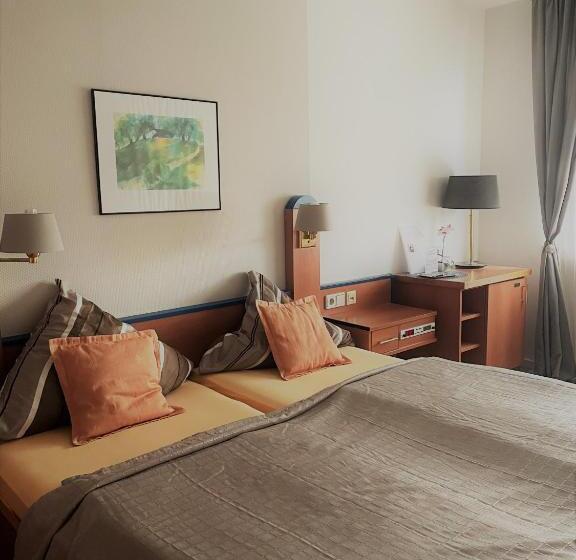 标准间, Krasemann