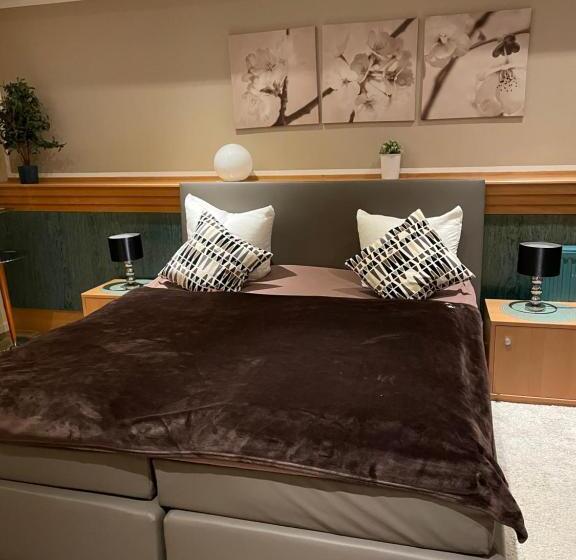 豪华家庭房间, Krasemann