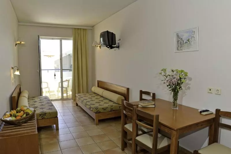 Economy Room