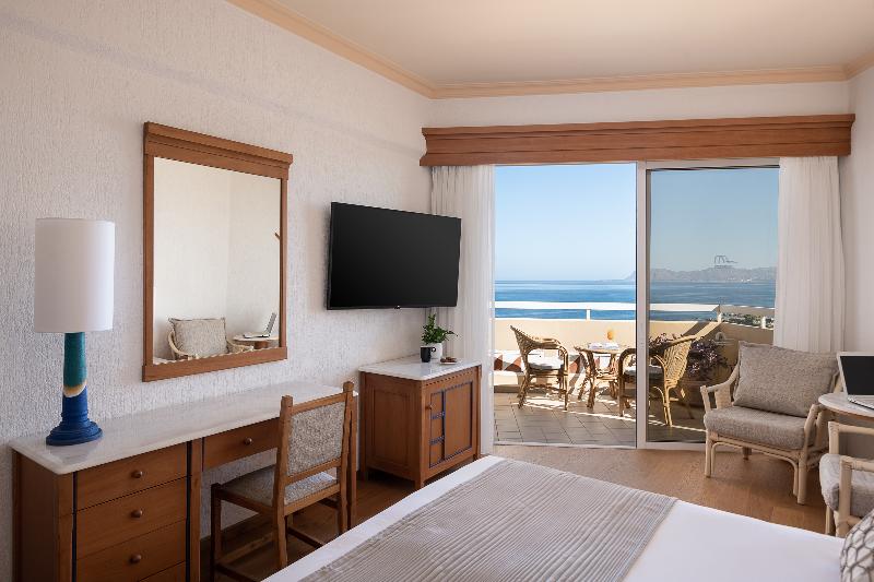 サイドオーシャンビュースタンダードルーム, Leptos Panorama