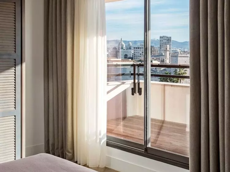 テラス付スーペリアルーム, New Hotel Of Marseille Vieux Port