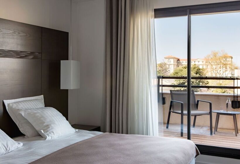 جناح مزود بتراس, New Hotel Of Marseille Vieux Port
