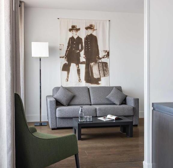 جناح مزود بتراس, New Hotel Of Marseille Vieux Port