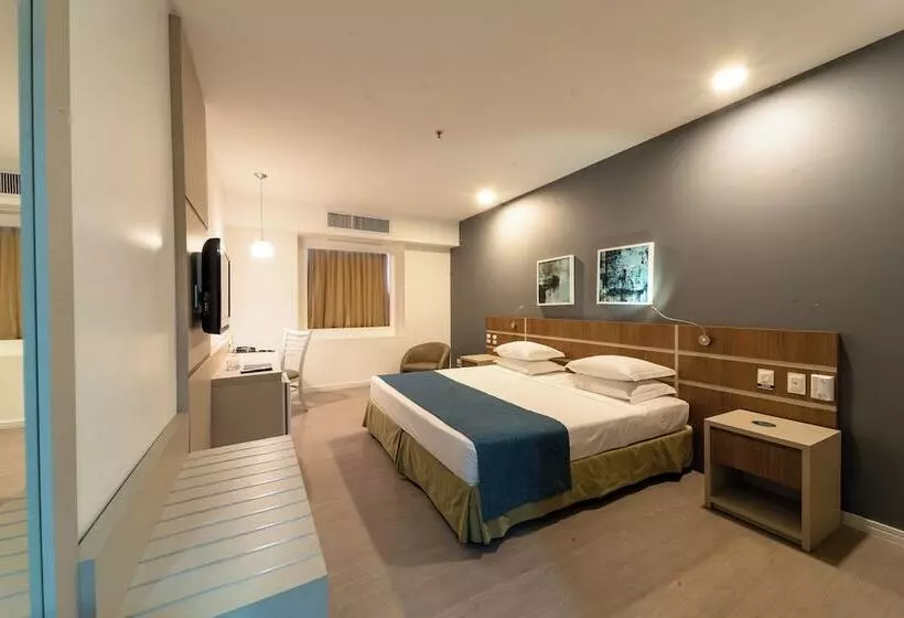 اتاق سوپریور یک تخته با چشم‌انداز دریا, Oasis Imperial & Fortaleza