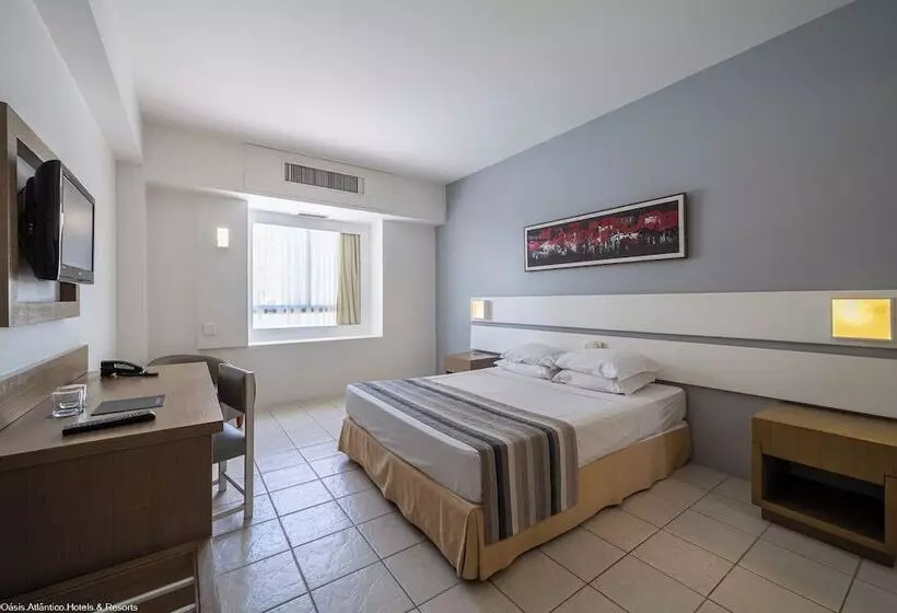 اتاق سوپریور با چشم‌انداز استخر, Oasis Imperial & Fortaleza