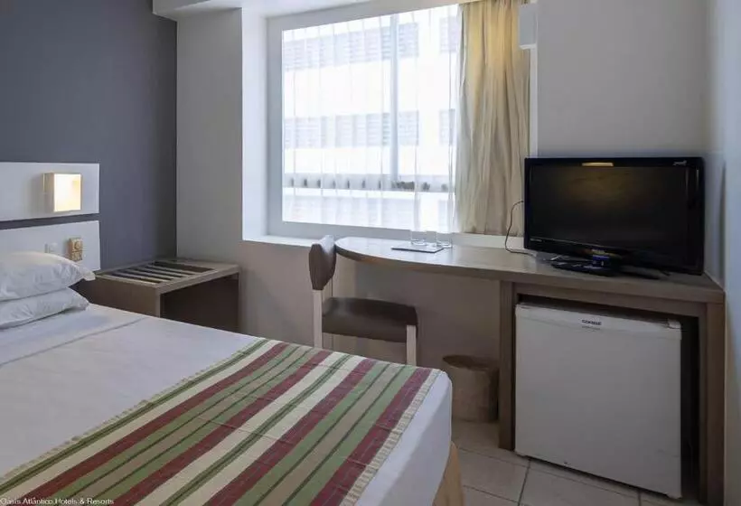 اتاق اکونومی, Oasis Imperial & Fortaleza
