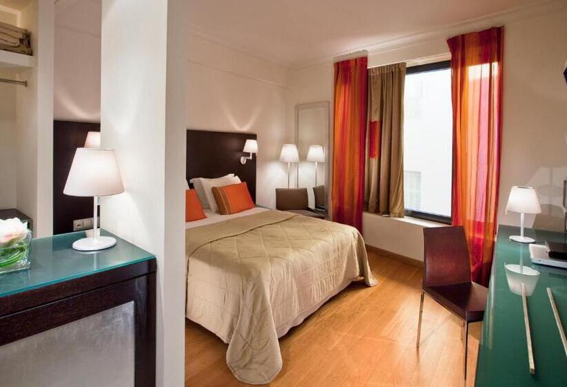 スーペリアールーム, O&b Athens Boutique