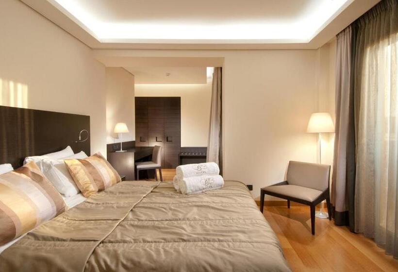 テラス付スイート, O&b Athens Boutique