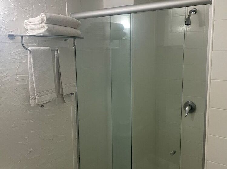 Quarto Superior Individual, Oasis Imperial & Fortaleza