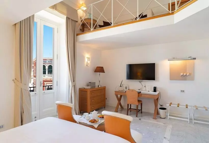 スイート, Palazzo Del Corso – Boutique