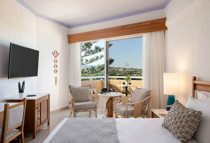 マウンテンビュースタンダードルーム, Leptos Panorama