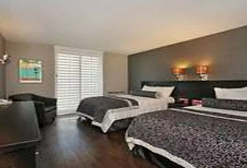 اتاق استاندارد با 2 تخت دوبل, Ramada Plaza By Wyndham West Hollywood Hotel & Suites