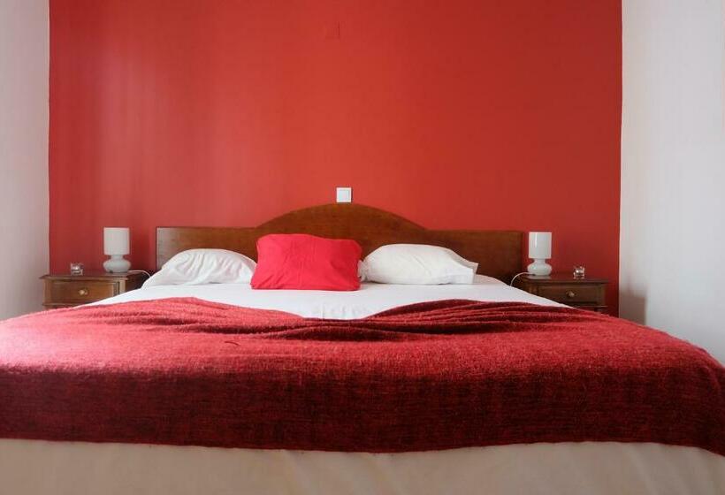 스탠다드 룸, Alcides