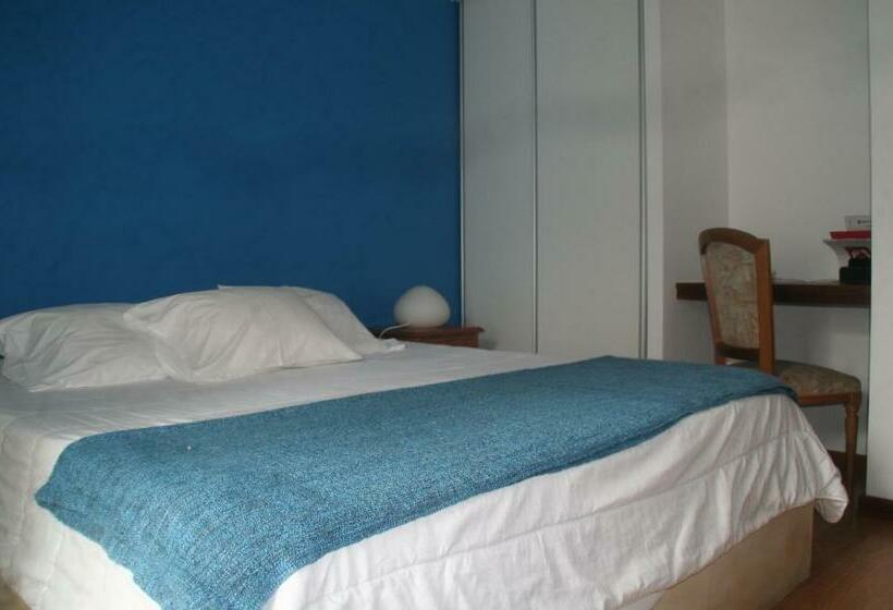 스탠다드 룸, Alcides