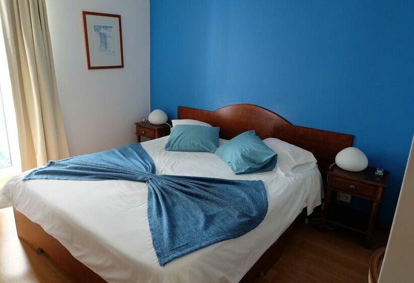 스탠다드 싱글 룸, Alcides