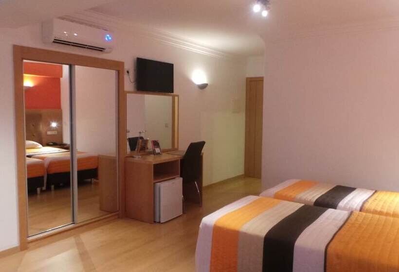 اتاق خانوادگی, Dom João Lisboa