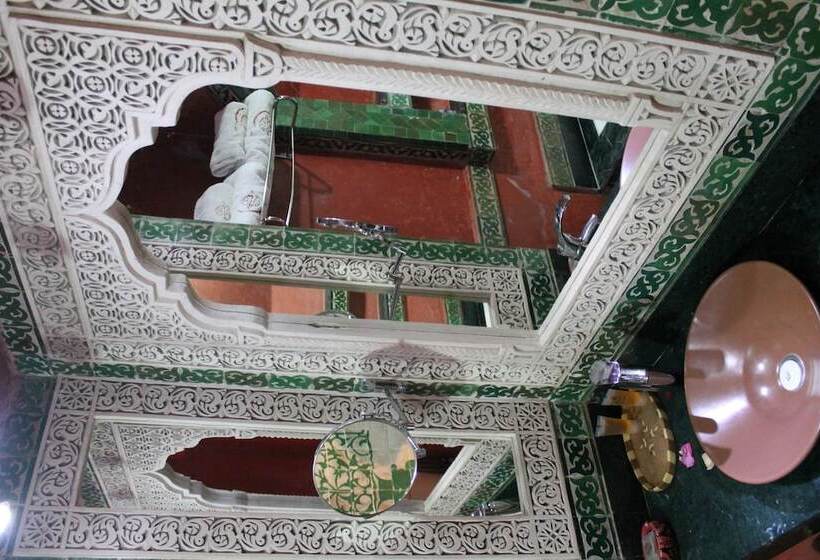 سوییت جونیور, Riad Arabesque & Spa
