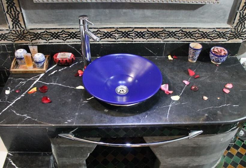 سوییت جونیور, Riad Arabesque & Spa