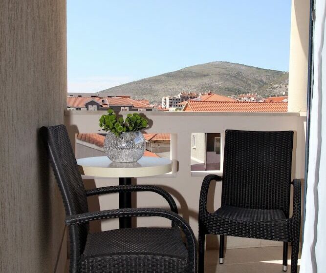 חדר סטנדרט עם מרפסת, Bellevue Trogir