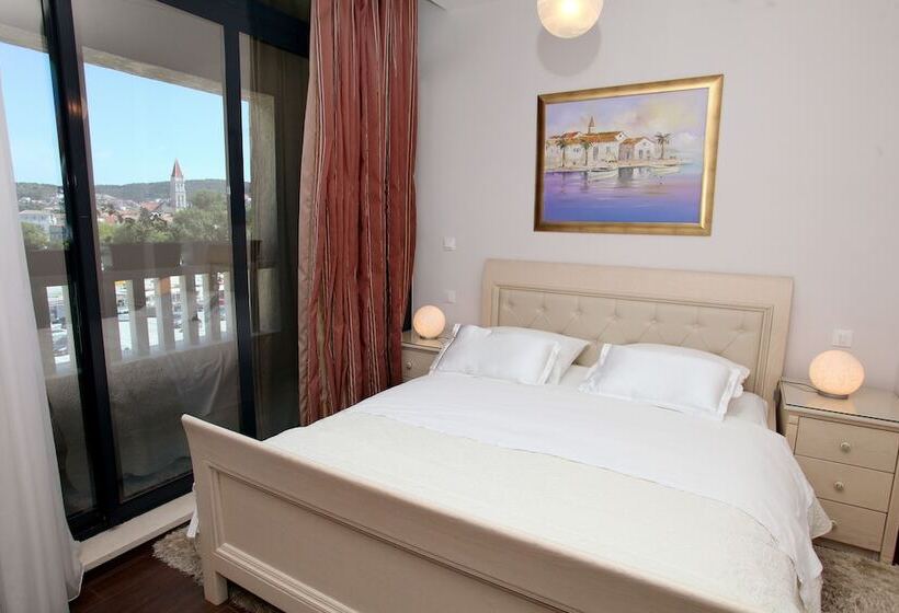 חדר סטנדרט עם מרפסת, Bellevue Trogir