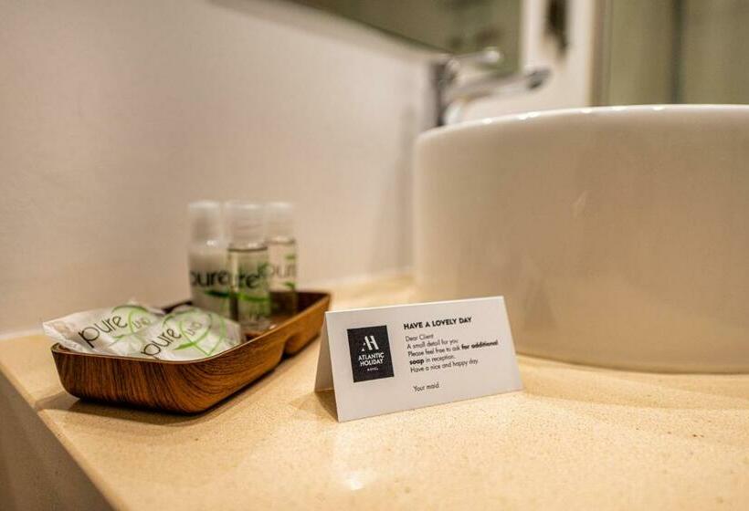 Студия Стандарт Вид на Море, Atlantic Holiday