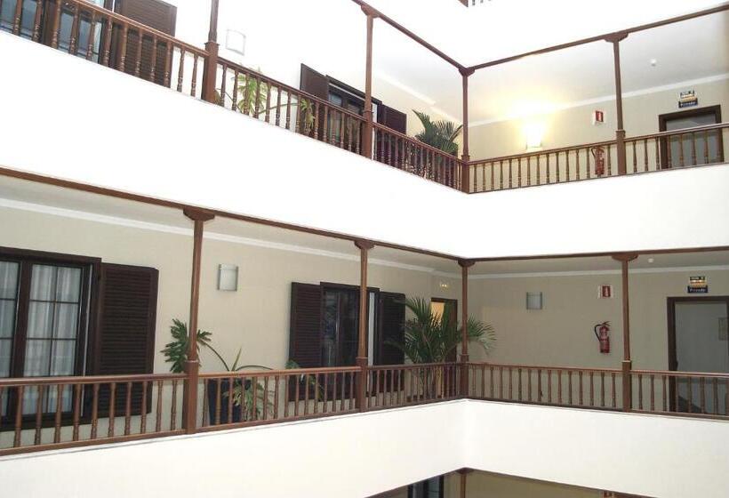 标准间内部标间, Checkin Diamar