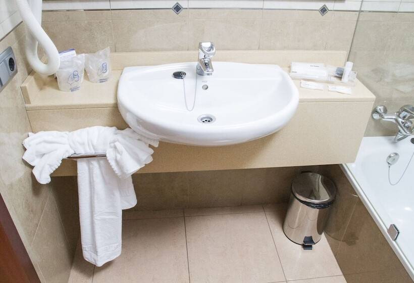 标准间, Checkin Diamar