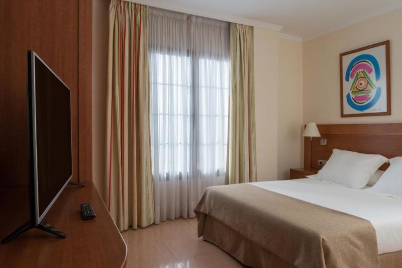 标准间内部标间, Checkin Diamar