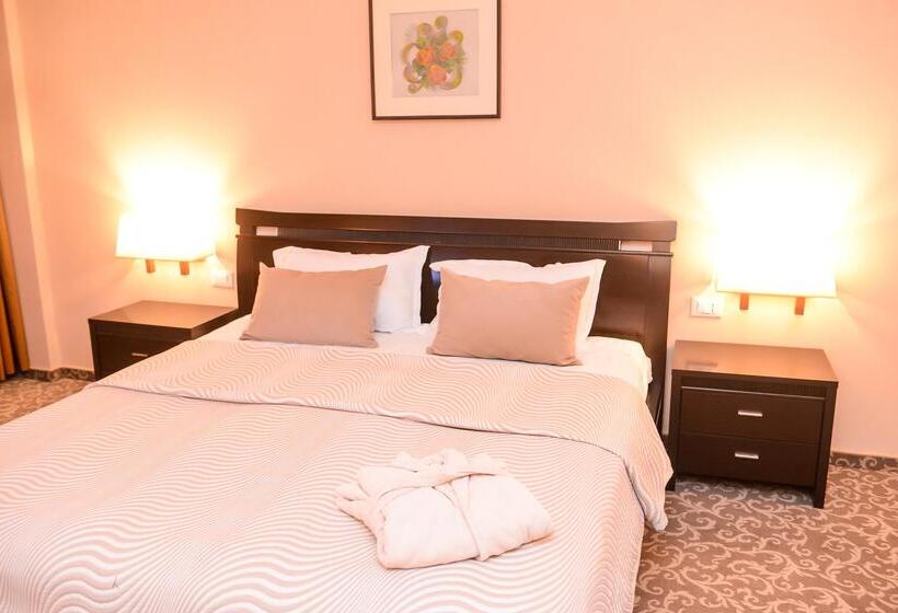 Номер Executive, Mercure Sofia City