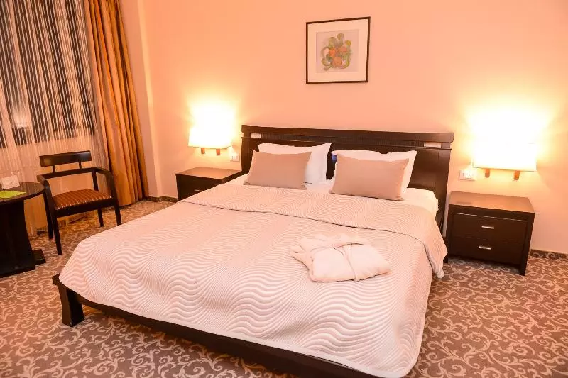 Classic Szoba, Mercure Sofia City