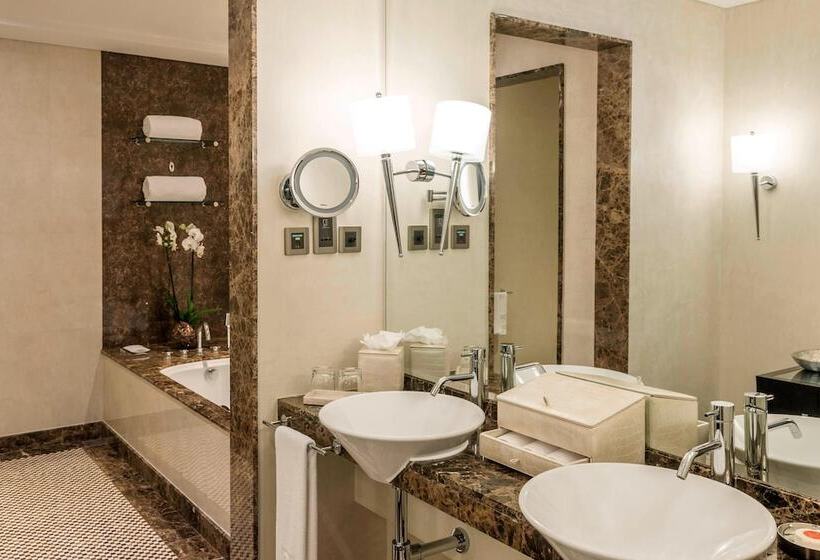 高级套房, Grosvenor House, A Luxury Collection Hotel, Dubai