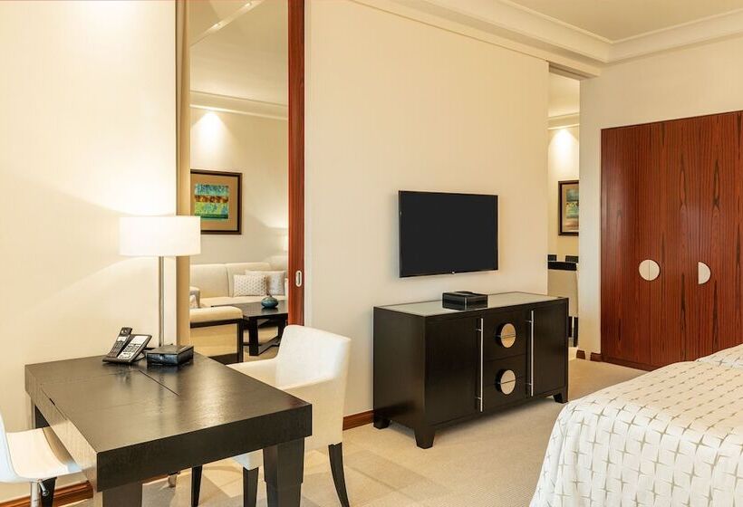 Люкс Премиум, Grosvenor House, A Luxury Collection Hotel, Dubai