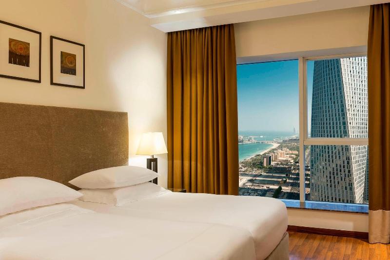 Апартаменты 3 Спальни, Grosvenor House, A Luxury Collection Hotel, Dubai