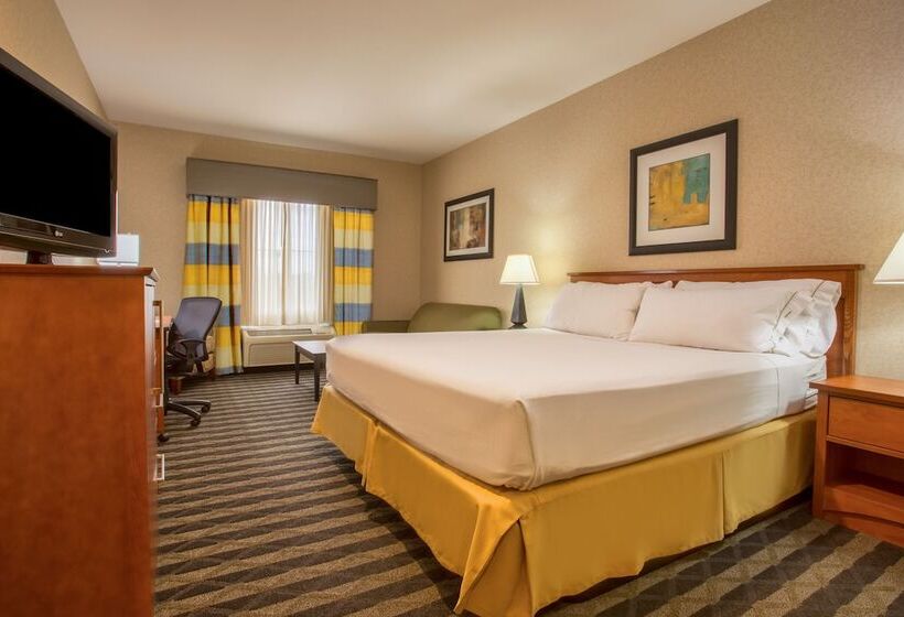 Номер Стандарт Двуспальная Кровать Адаптированный для Инвалидов, Holiday Inn Express Hotel & Suites Manteca, An Ihg