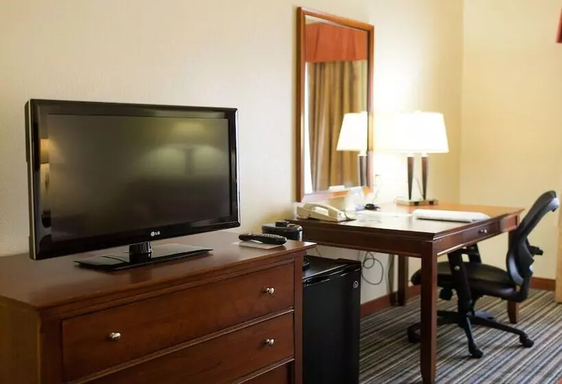 اتاق استاندارد, Holiday Inn Express Turlock, An Ihg