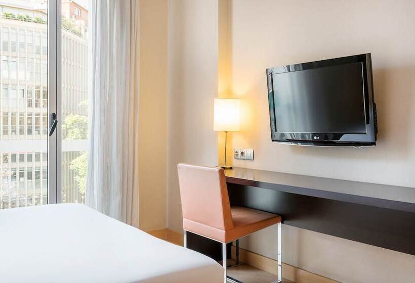 اتاق استاندارد, Ilunion Auditori