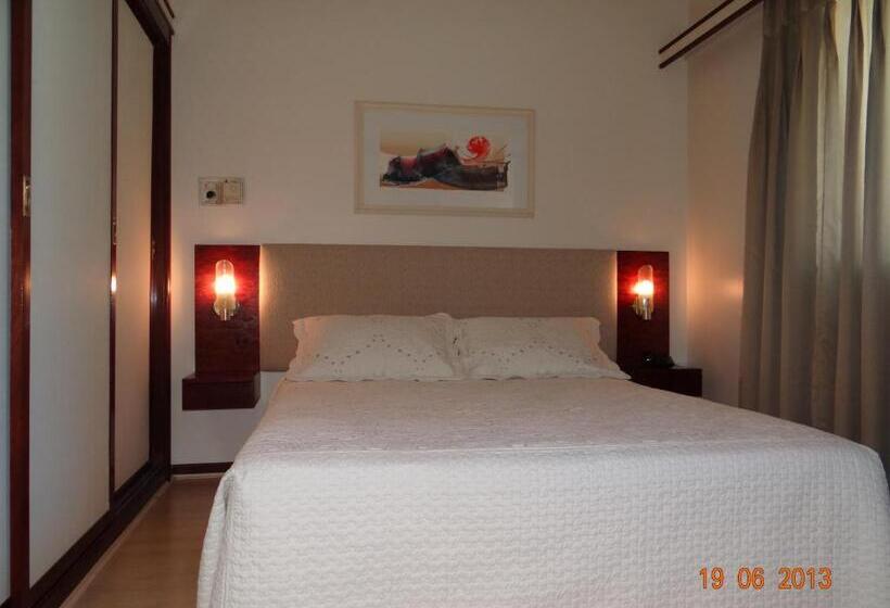 デラックスルーム, Le Premier Apartamentos