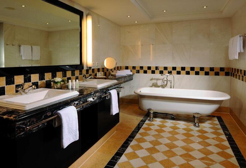 스탠다드 룸, Maritim Hotel Dresden