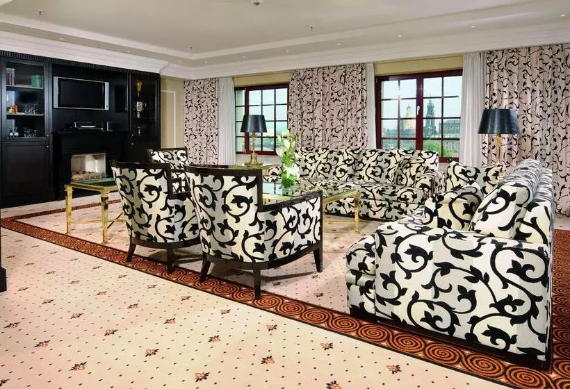 スタンダードルーム, Maritim Hotel Dresden