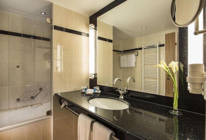 스탠다드 룸, Maritim Hotel Dresden