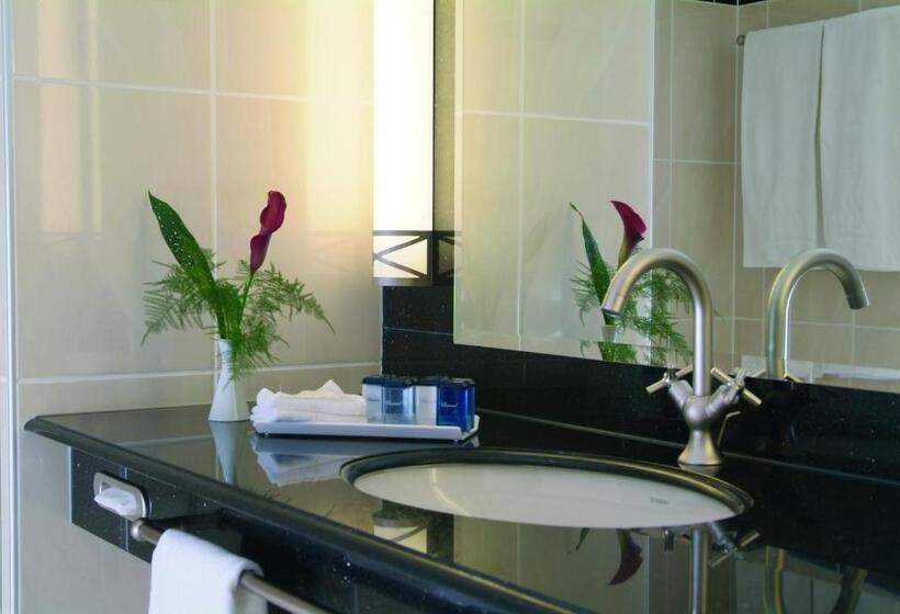 Номер Superior, Maritim Hotel Dresden