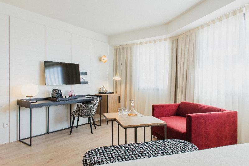 اتاق استاندارد, Molina Lario