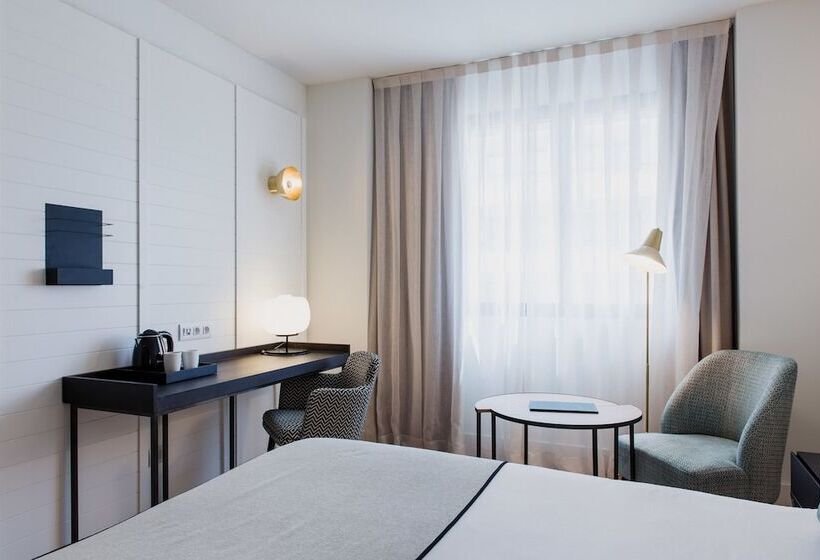 اتاق استاندارد, Molina Lario