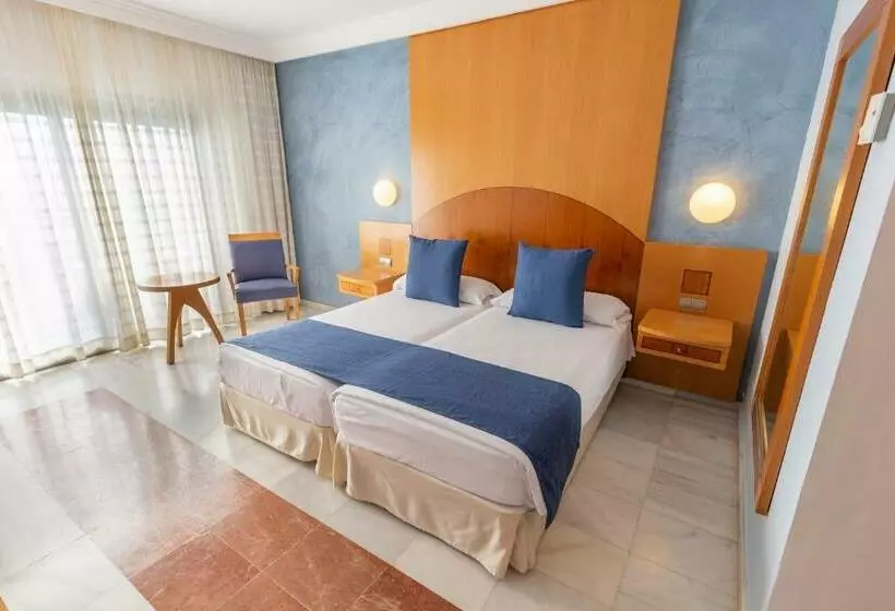 سوییت خانوادگی, R2 Hotel Pajara Beach