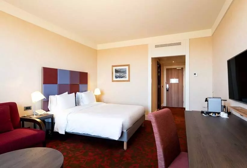 ゴルフ場ビューのプレミアムルーム, Radisson Blu Hotel Paris, Marne La Vallée