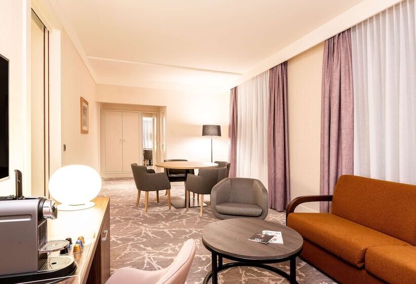 スイート, Radisson Blu Hotel Paris, Marne La Vallée